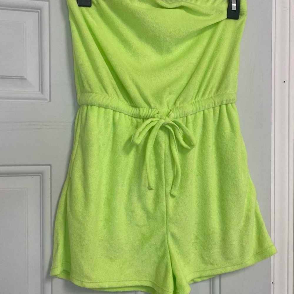 Derek Heart Light Green Strapless Outfit